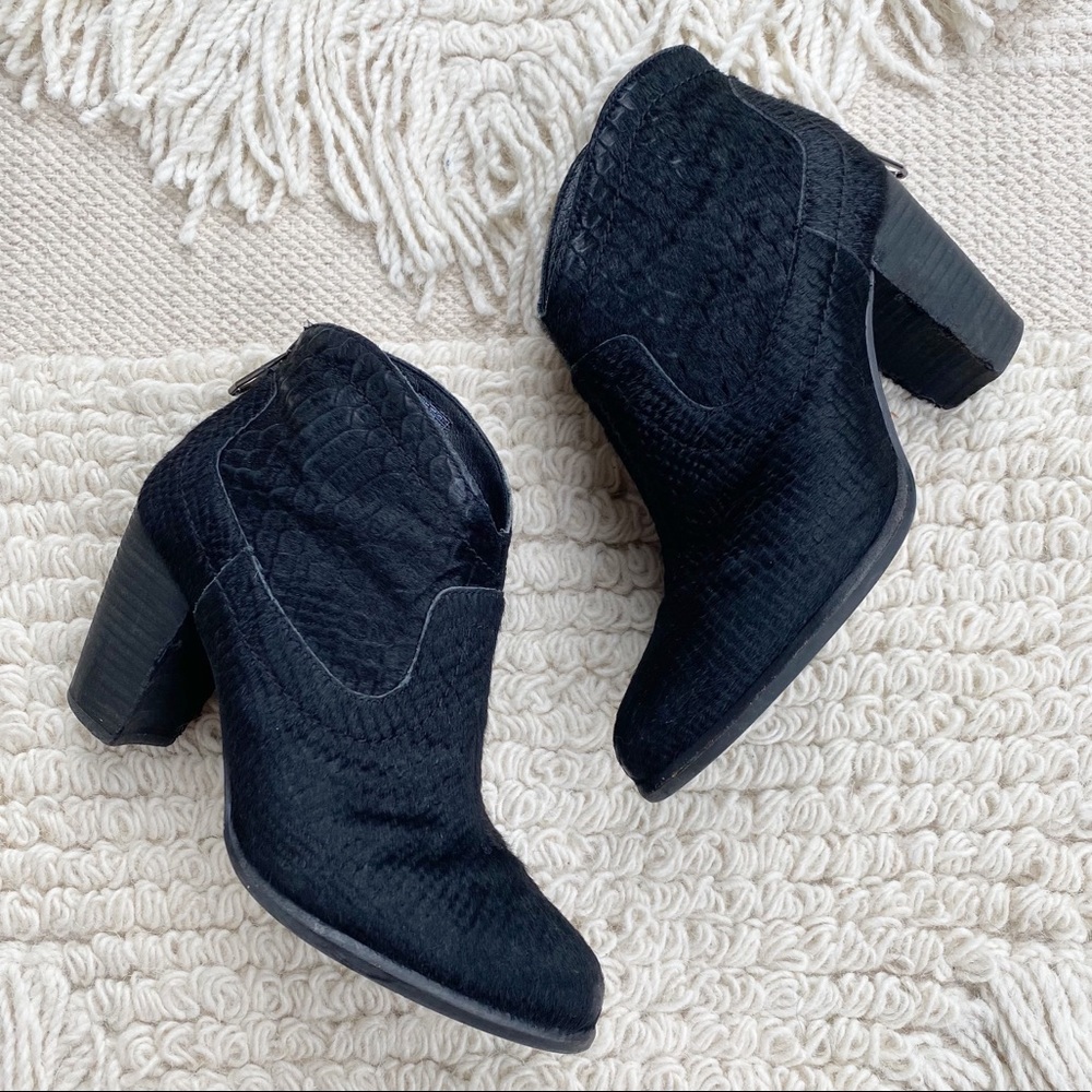 UGG black calf hair snakeskin pattern Charlotte heeled ankle boots 8